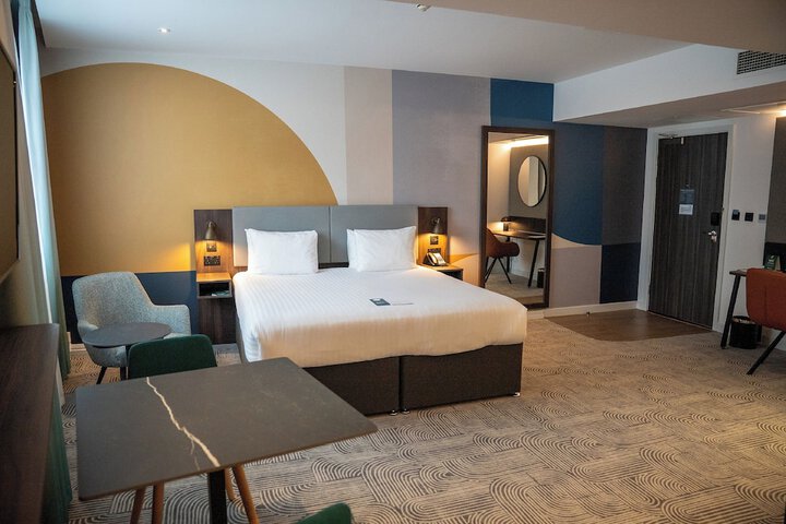 Room 55 of 116