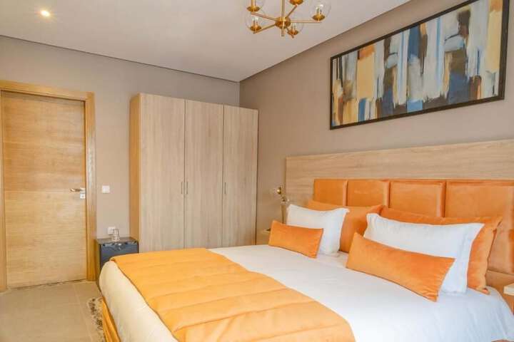 Room 8 of 36