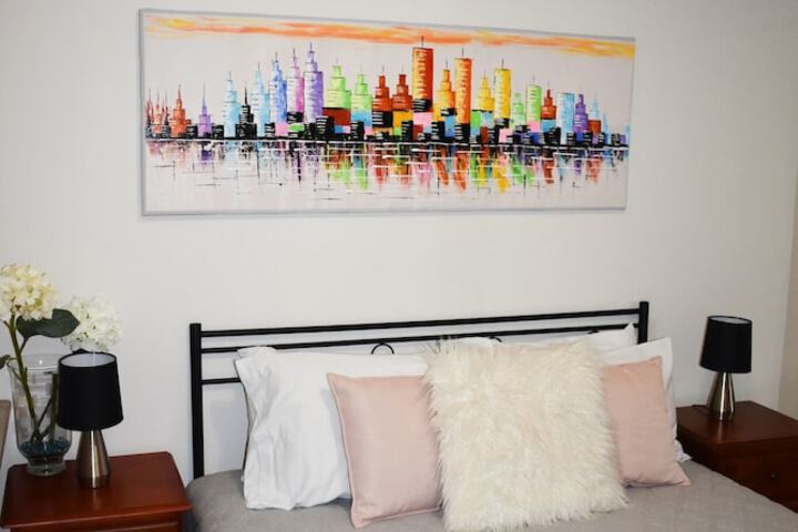 Room 3 of 21