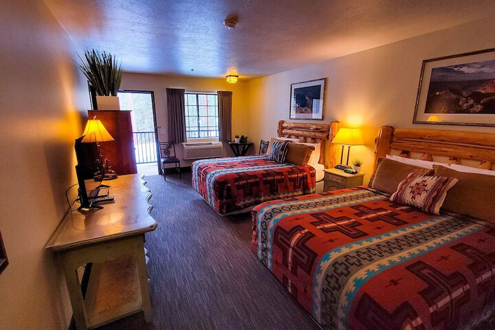 Room 6 of 21