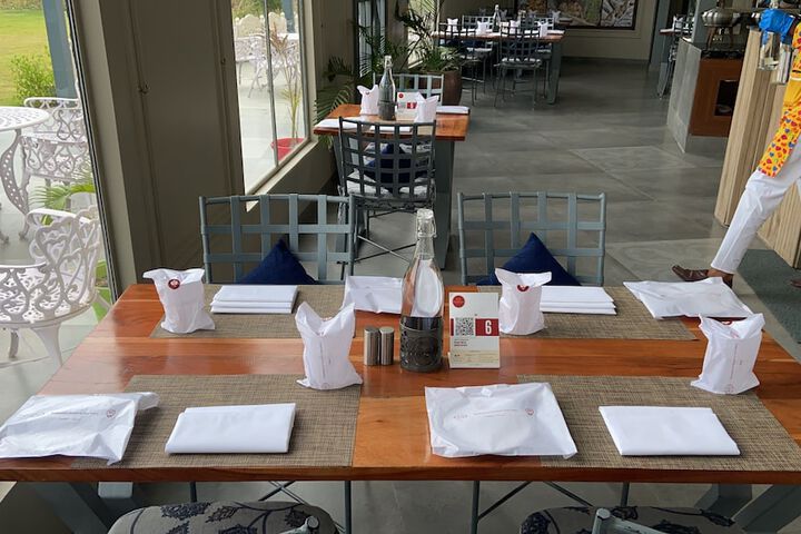 Dining 55 of 123