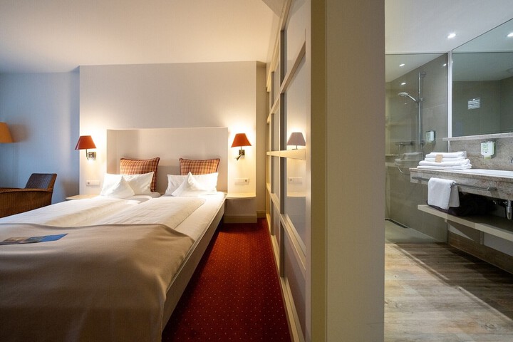 Room 7 of 26