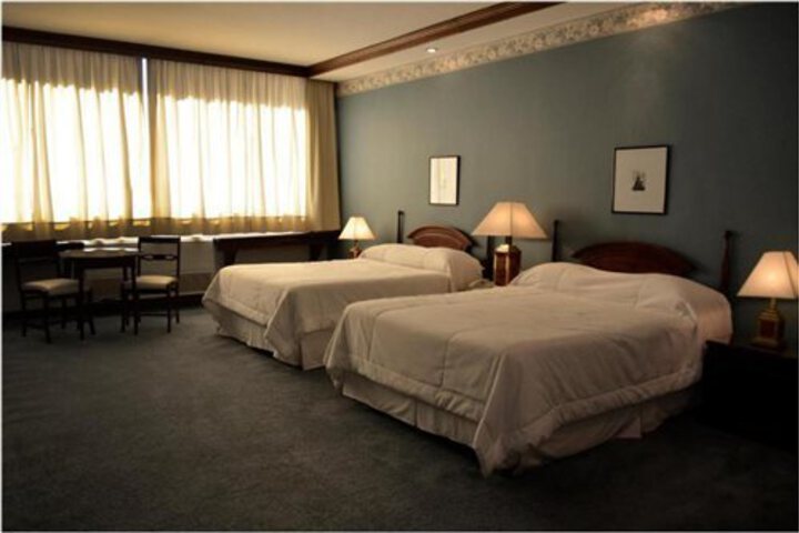 Suite Room