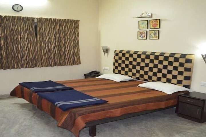 Room 20 of 31