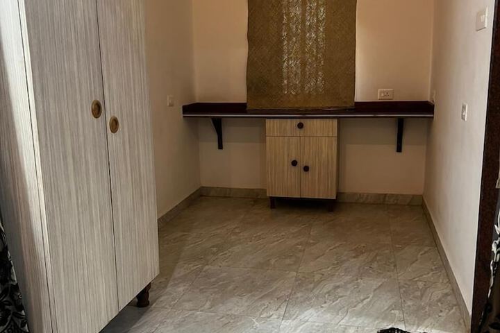 Room 8 of 22