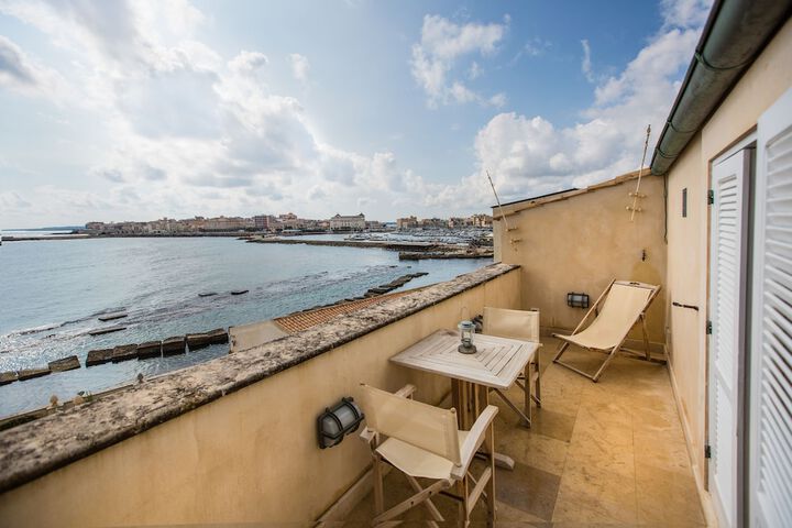 Terrace/Patio 107 of 118