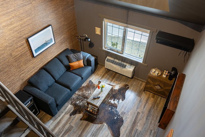 Room 21 of 53