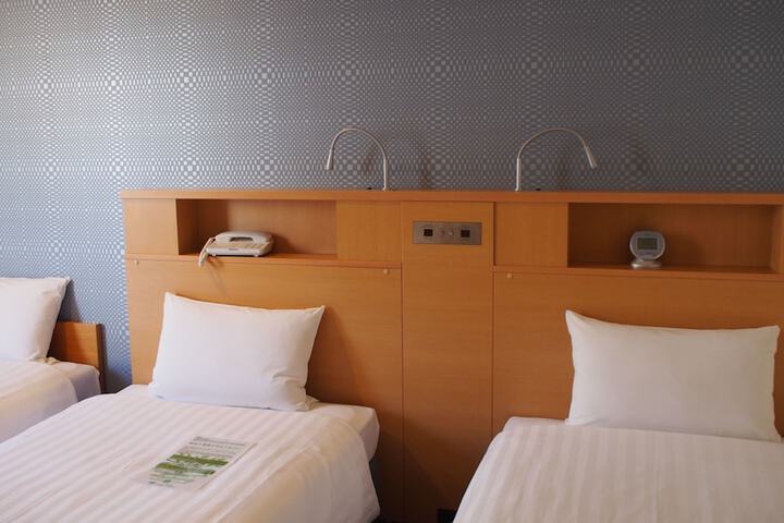Room 9 of 51
