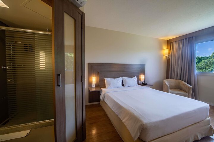 Room 25 of 123