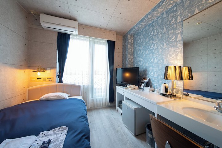 Room 29 of 84