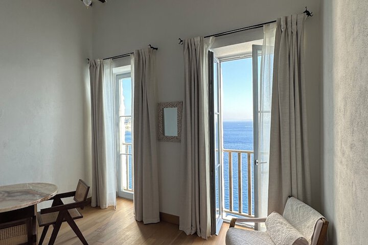 Room 41 of 69