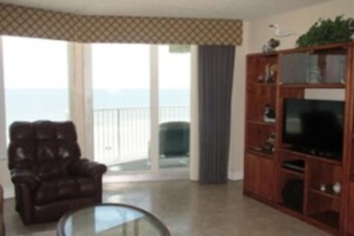 Room 12 of 27