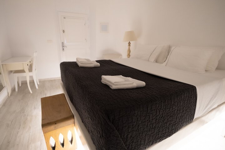 Room 40 of 154