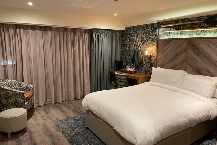 Room 17 of 58