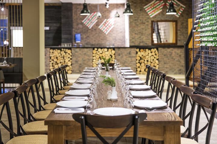 Dining 136 of 202