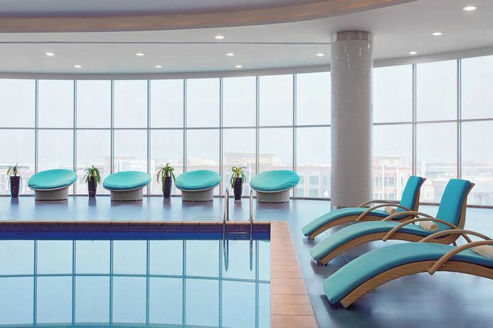 Pools & Facilities
