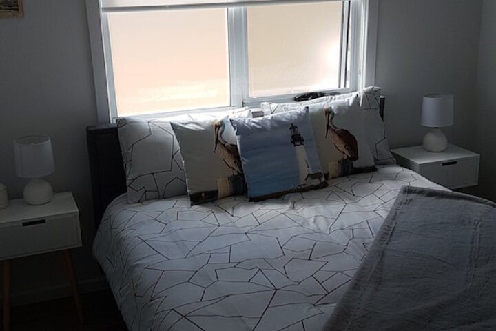 Room 7 of 28