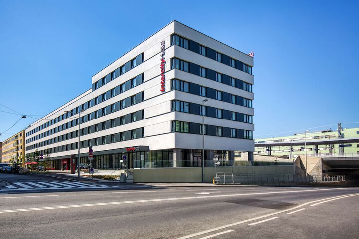 Hotel 56 of 66