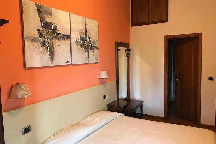 Room 19 of 47