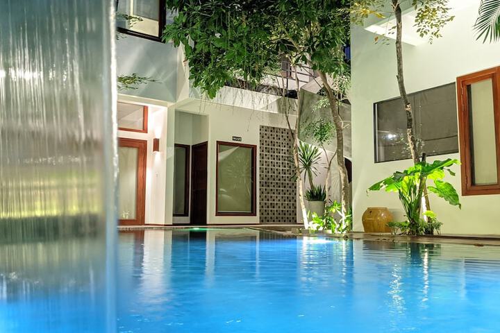 Pool 68 of 83