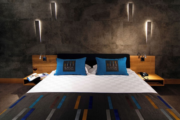 Room 8 of 49