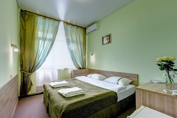 Room 4 of 58