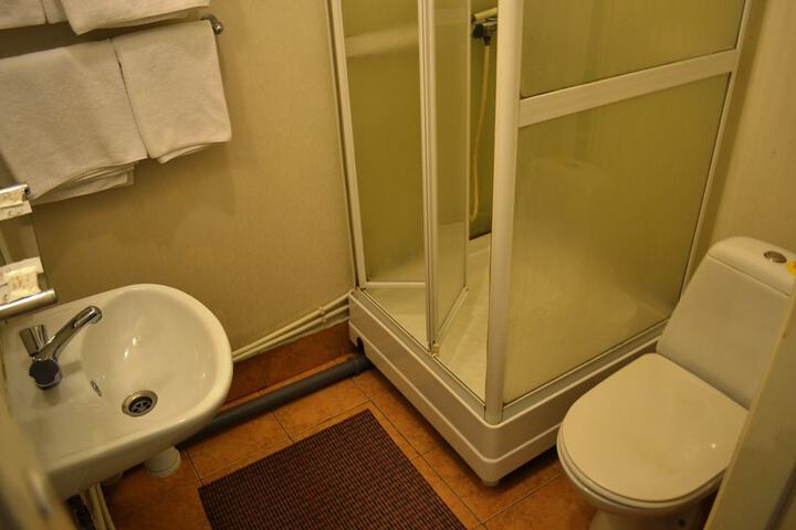 Room 12 of 12