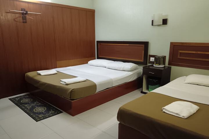 Room 7 of 41