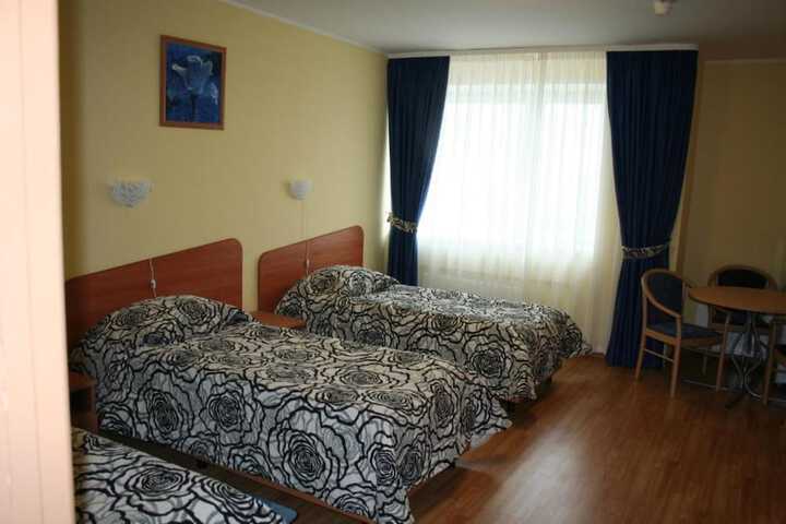 Room 6 of 23
