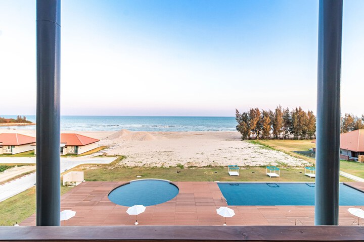 Beach 66 of 70