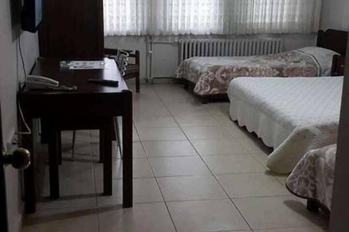 Room 30 of 61