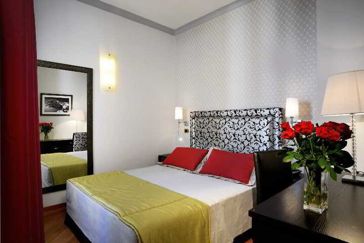 Room 10 of 10