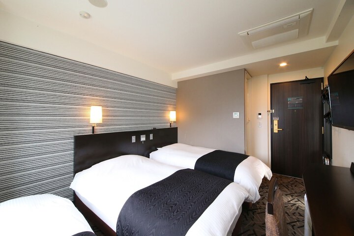 Room 19 of 78