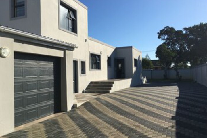 Property Grounds 33 of 33