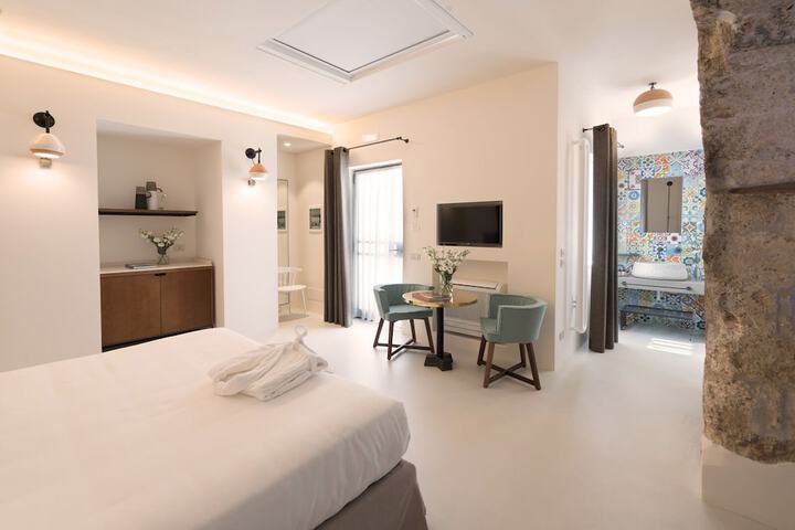 Room 29 of 81