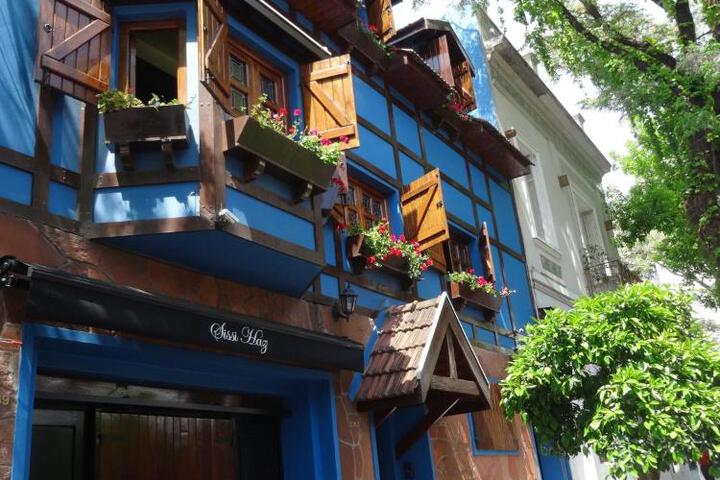 Sissi Haz Hotel