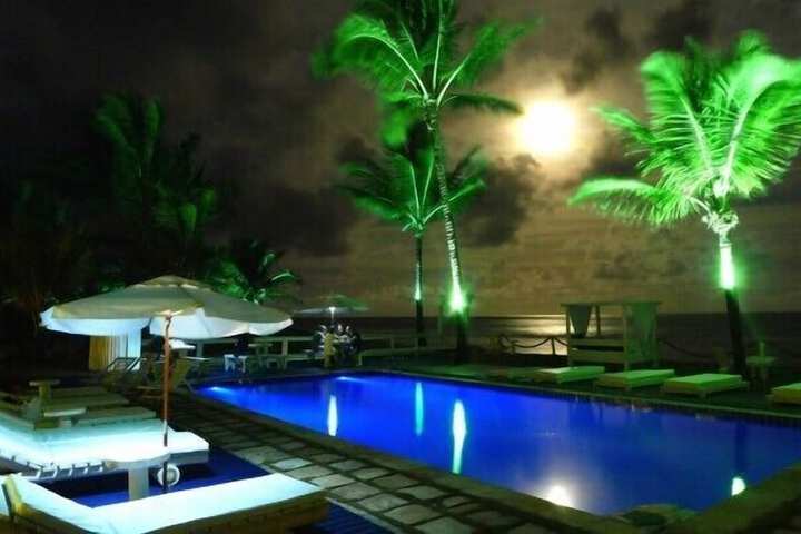 Pool Hotel