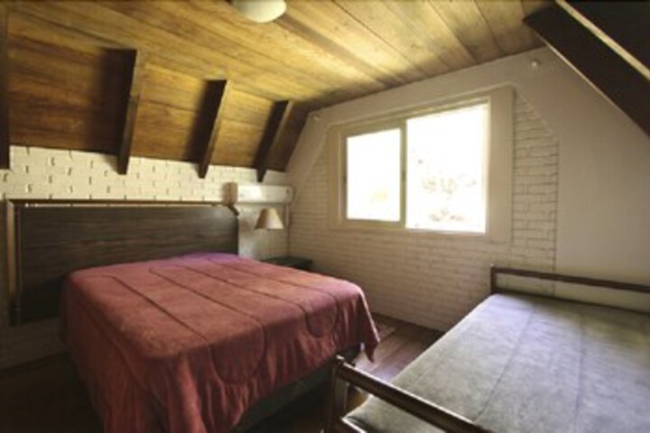 Room 5 of 20