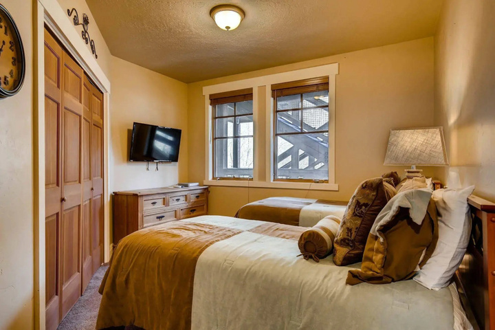 guest_rooms