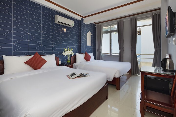 Room 5 of 46