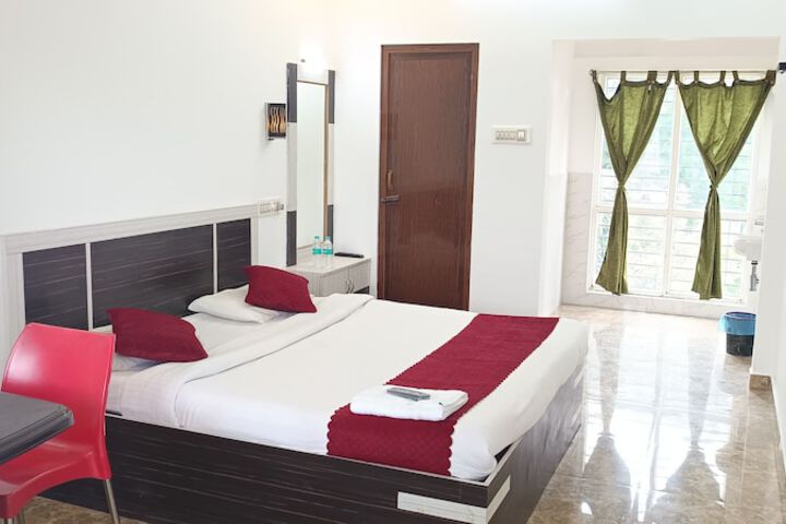 Room 6 of 37