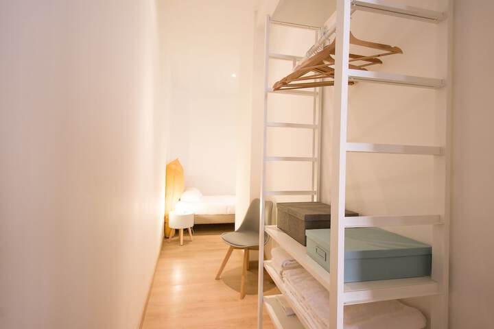General 10 of 11