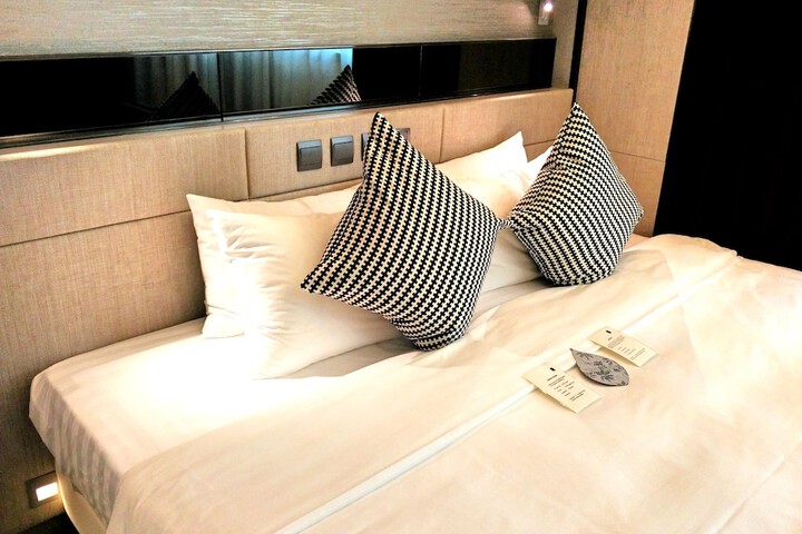 Room 12 of 59