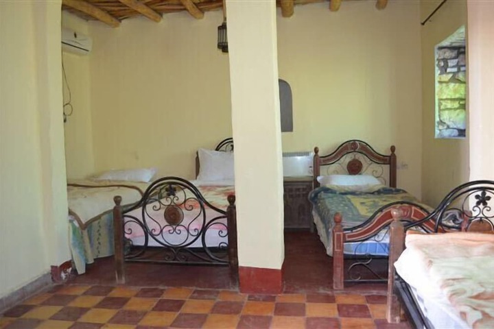 Room 10 of 69