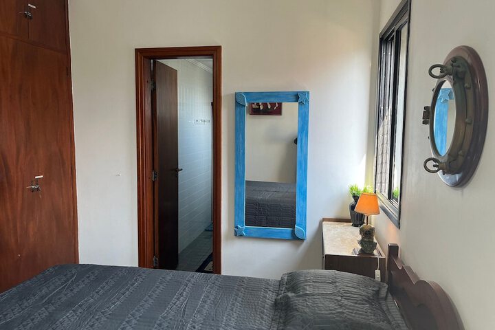 Room 11 of 487