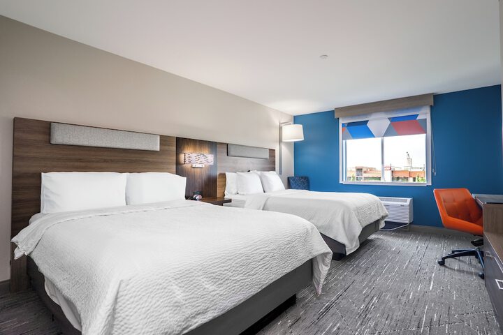 Room 10 of 49