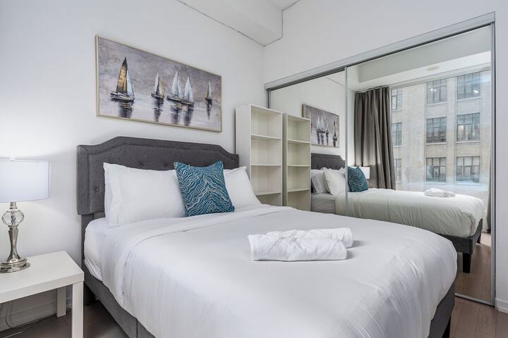 Room 27 of 260