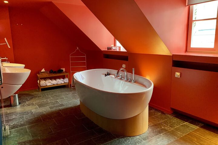 Bathroom Interior Photo