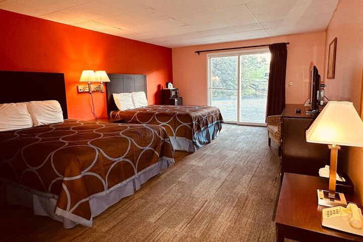 Classic 2 Queen Beds (3 of 21)