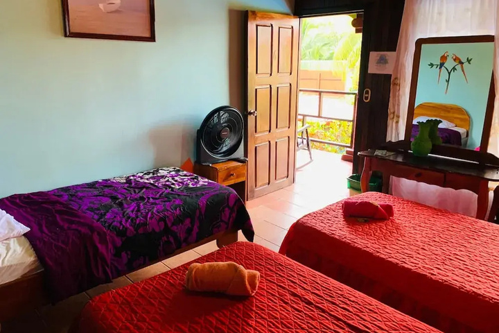 Room 6 of 21